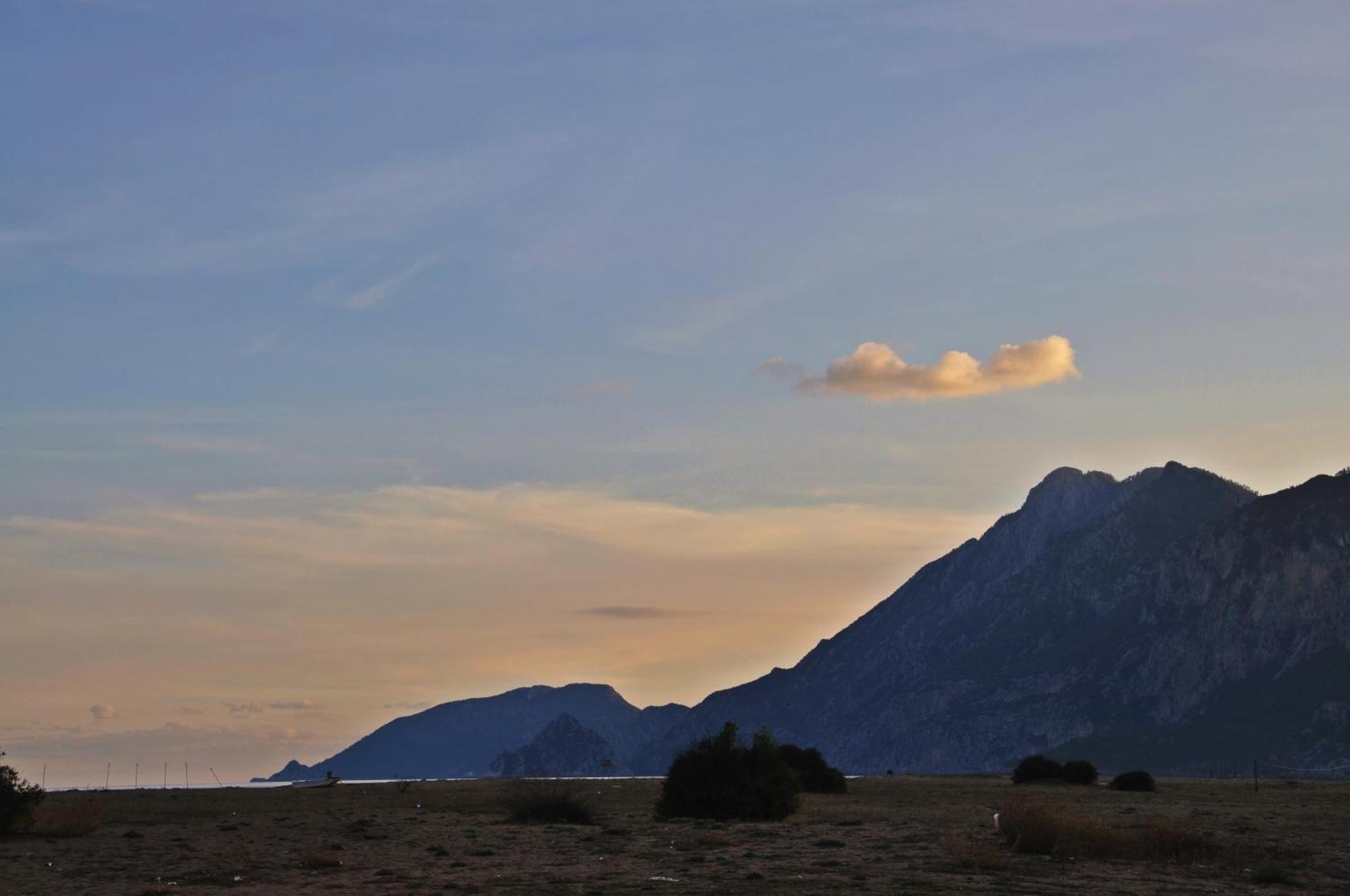 Dolunay Apart Hotel Çıralı Buitenkant foto