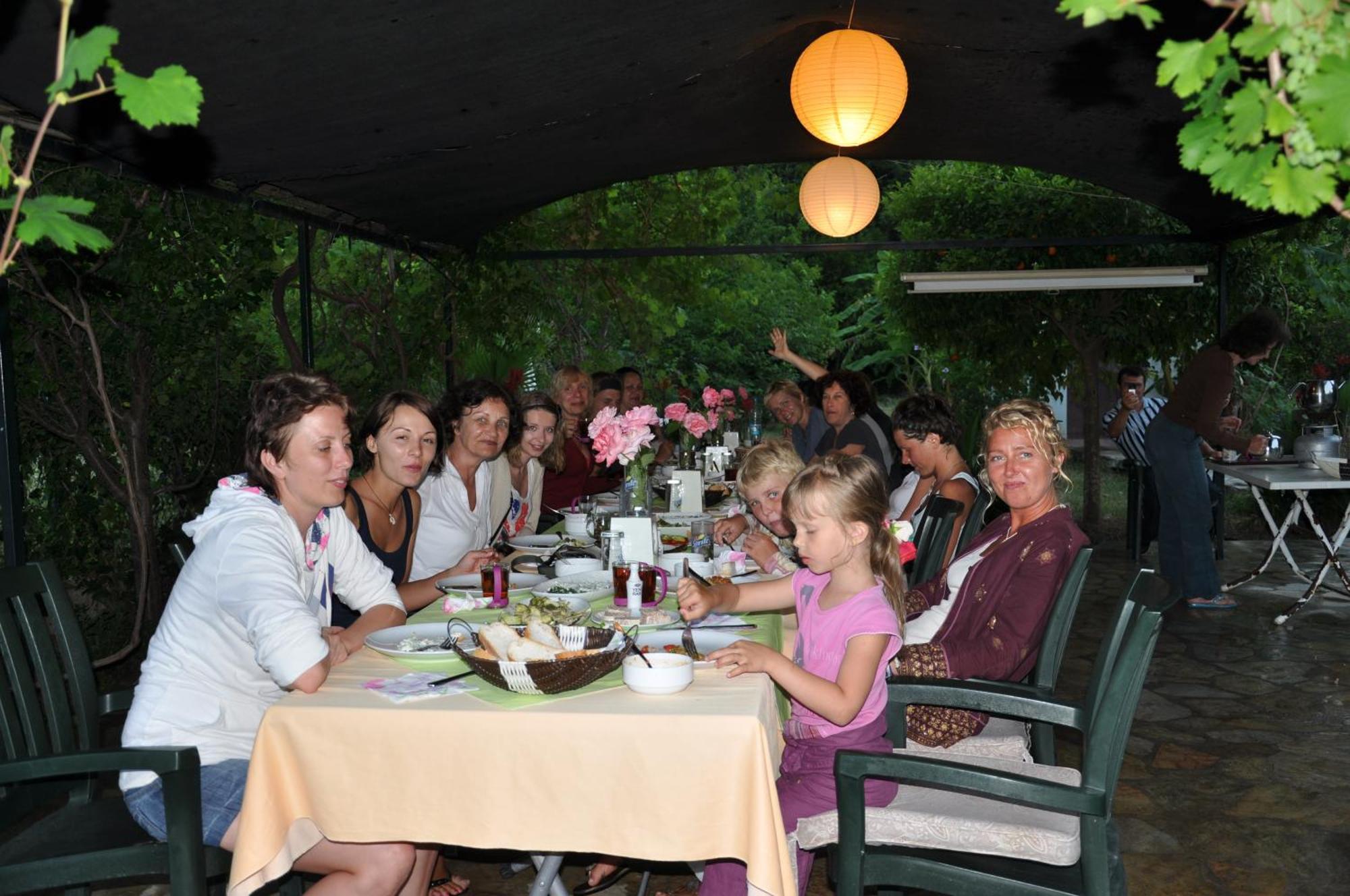 Dolunay Apart Hotel Çıralı Buitenkant foto
