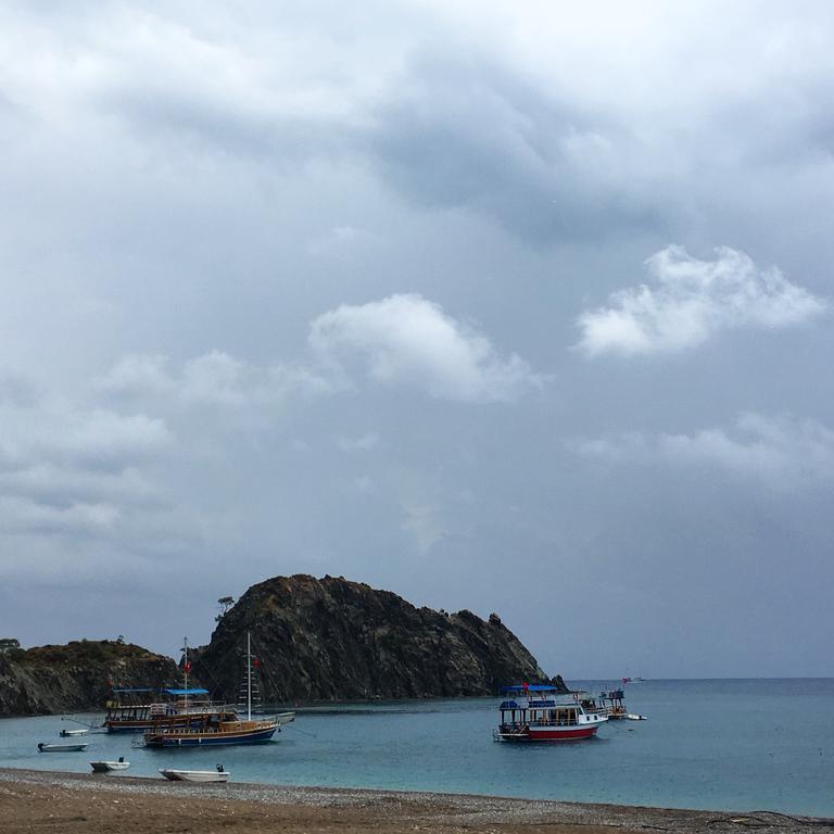 Dolunay Apart Hotel Çıralı Buitenkant foto